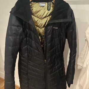 Columbia Women's Black Puffer Jacket with Gold Lining